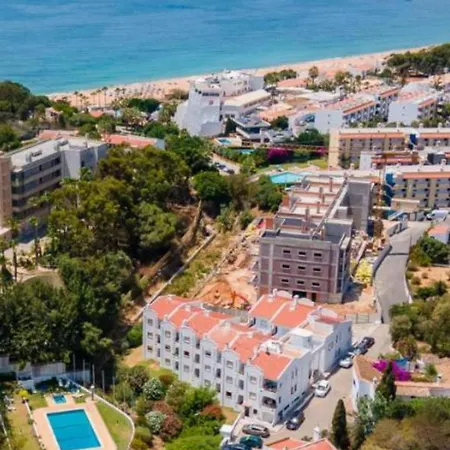 Διαμέρισμα - Sleeps 2 Parking & Pool Access *
